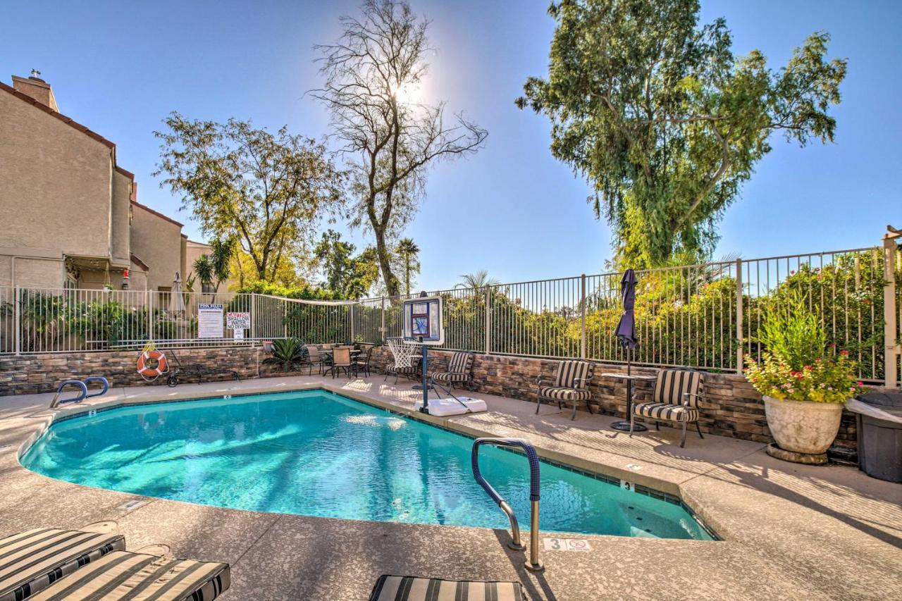 First-floor With Golf Course Views And Pool! Apartment