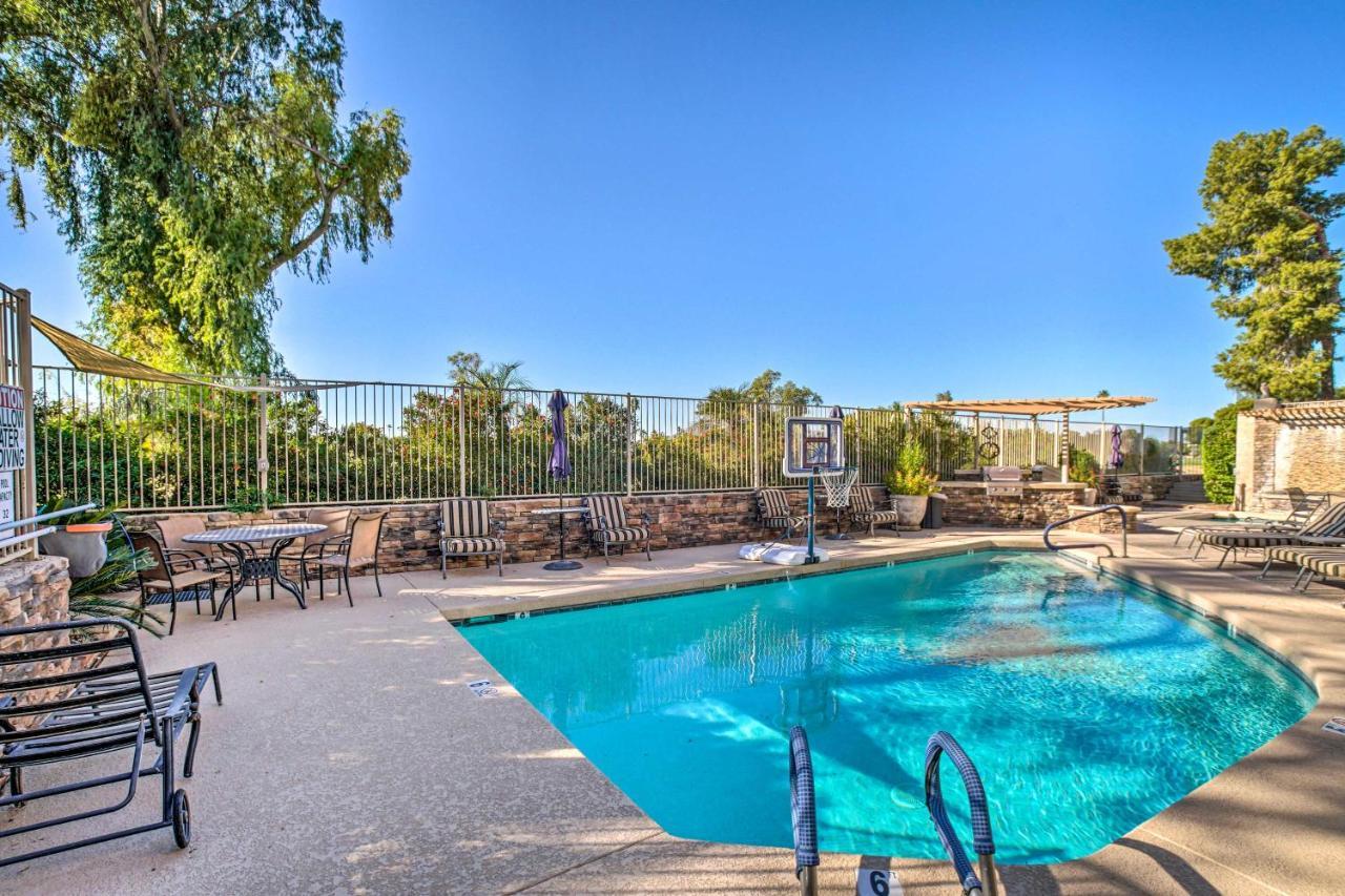 First-floor With Golf Course Views And Pool! Apartment *