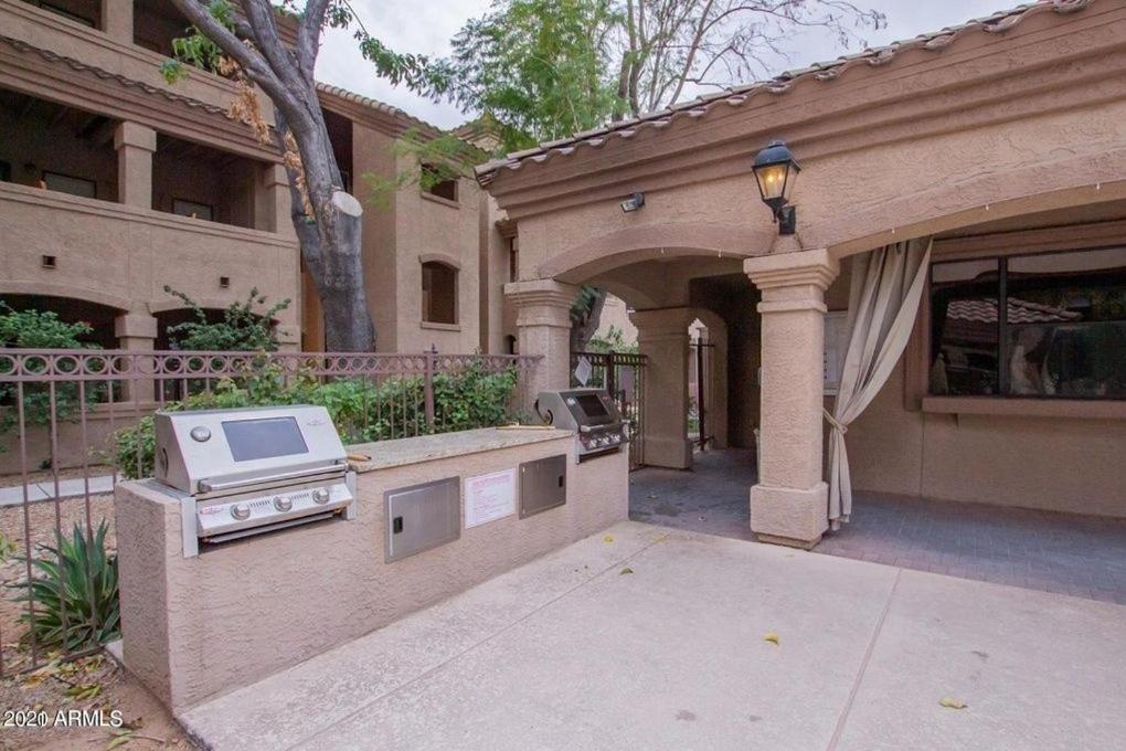 Acacia Apartment *