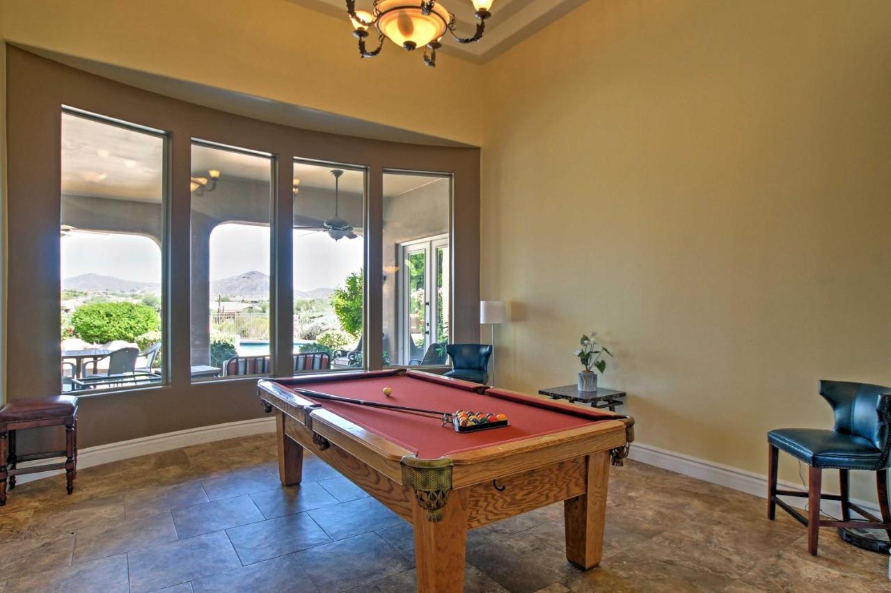 Luxe With Pool And Mountain Views! Holiday home *