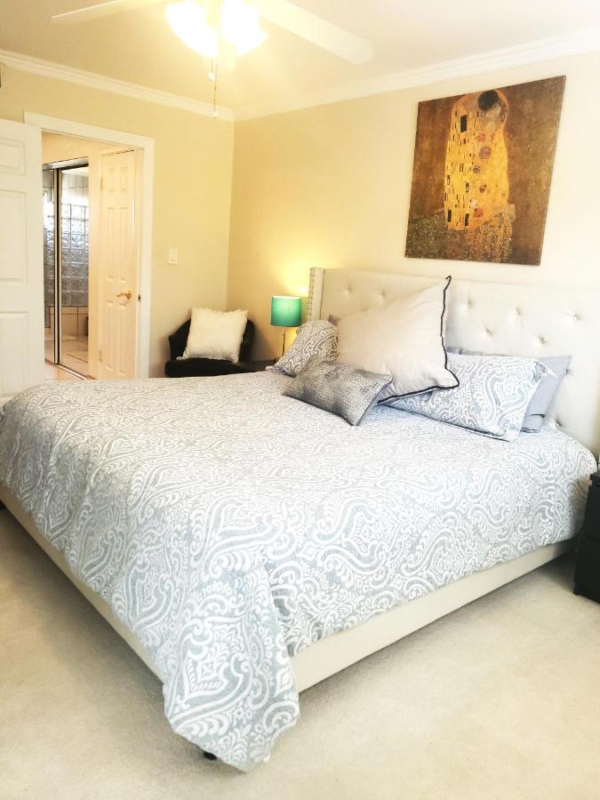 Villa Desert Rose - Spotless Three Bedroom In The Heart Of
