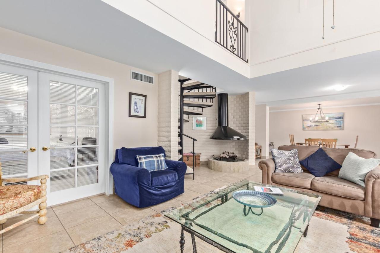 Desert Rose - Spotless Three Bedroom In The Heart Of Villa *