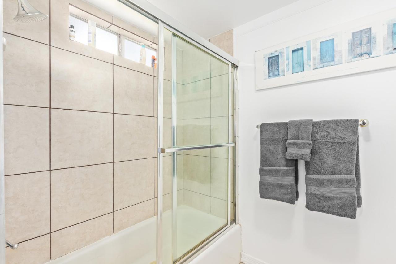 Villa Desert Rose - Spotless Three Bedroom In The Heart Of *