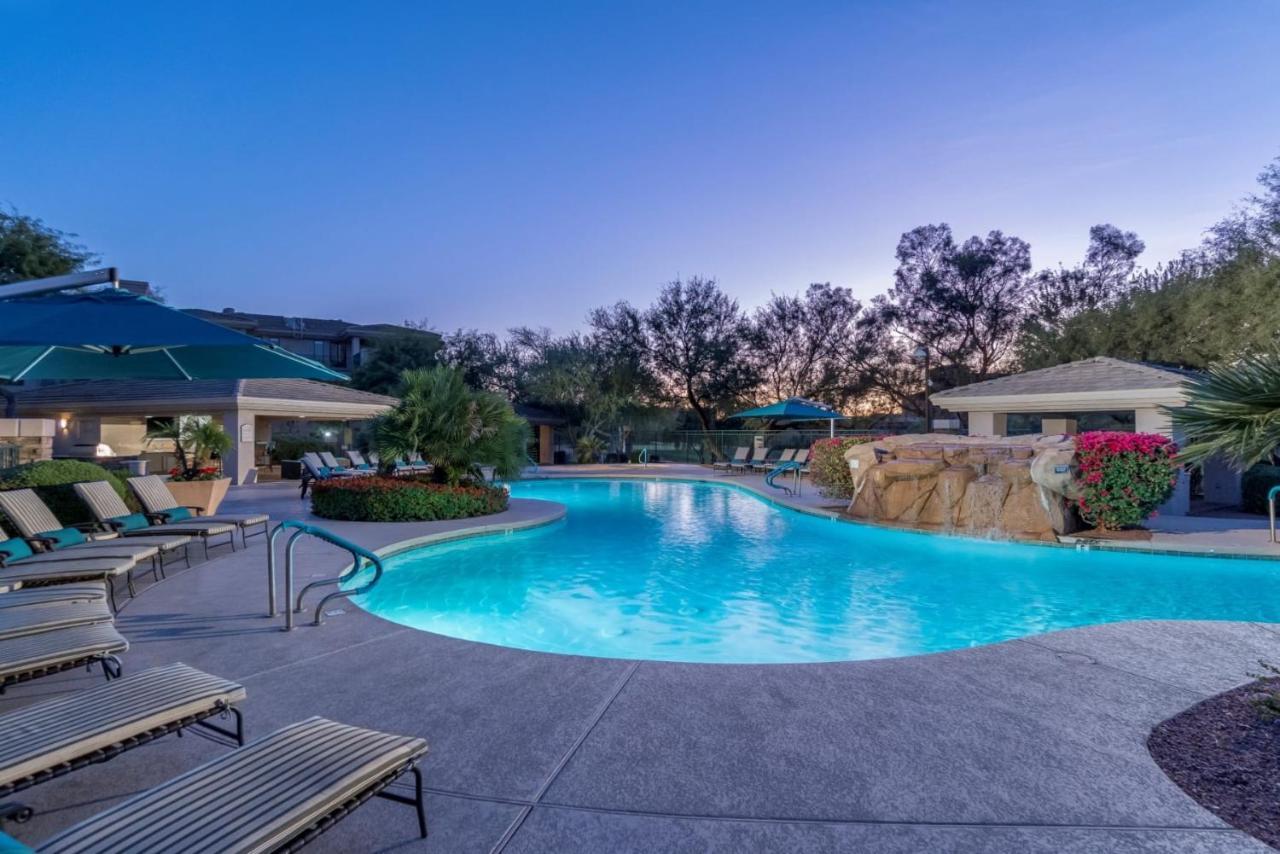 Pure Furnished 1, 2 And 3 Bed Apts Pool Gym Quarter Apartment