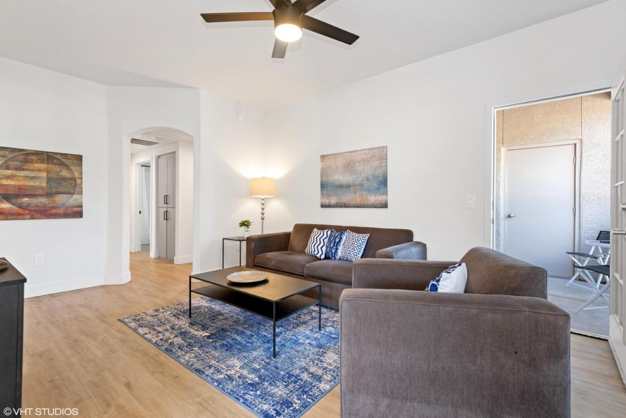 Pure Furnished 1, 2 And 3 Bed Apts Pool Gym Quarter Scottsdale