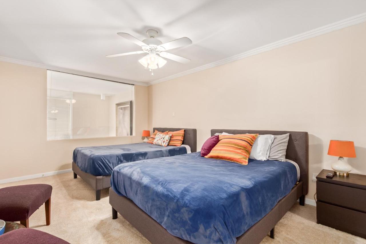 Desert Rose - Spotless Three Bedroom In The Heart Of Villa *