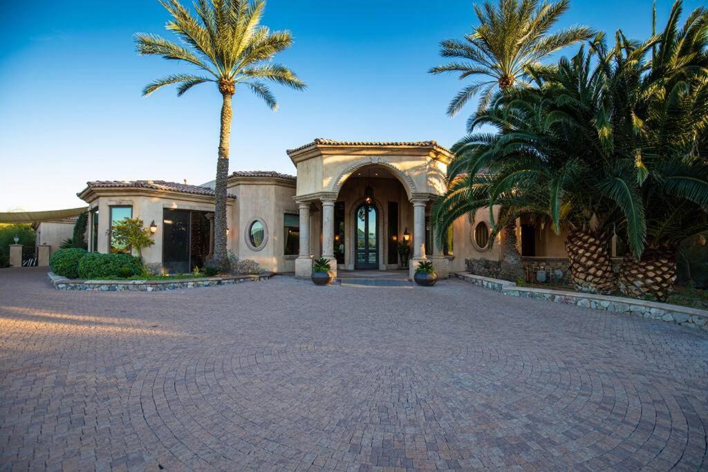 Camelback Mountain Mansion In Paradise Valley, Az * Scottsdale