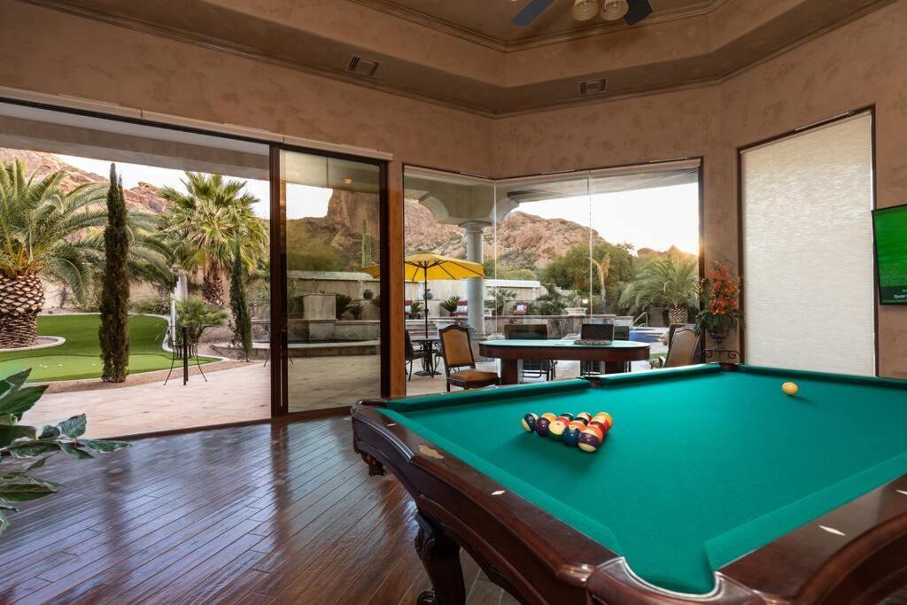 Villa Camelback Mountain Mansion In Paradise Valley, Az Scottsdale