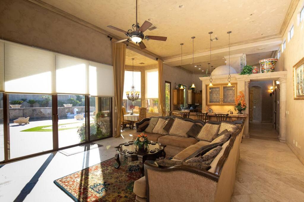 Camelback Mountain Mansion In Paradise Valley, Az Villa Scottsdale