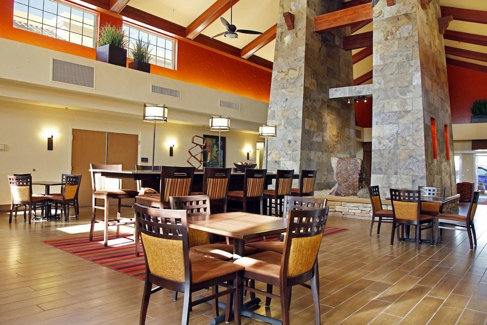 Hampton & Phoenix/scottsdale Hotel 3*