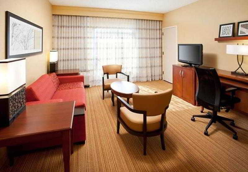 Hotel Courtyard By Marriott Salt River