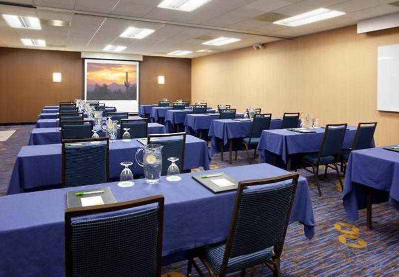 Courtyard By Marriott Salt River Hotel