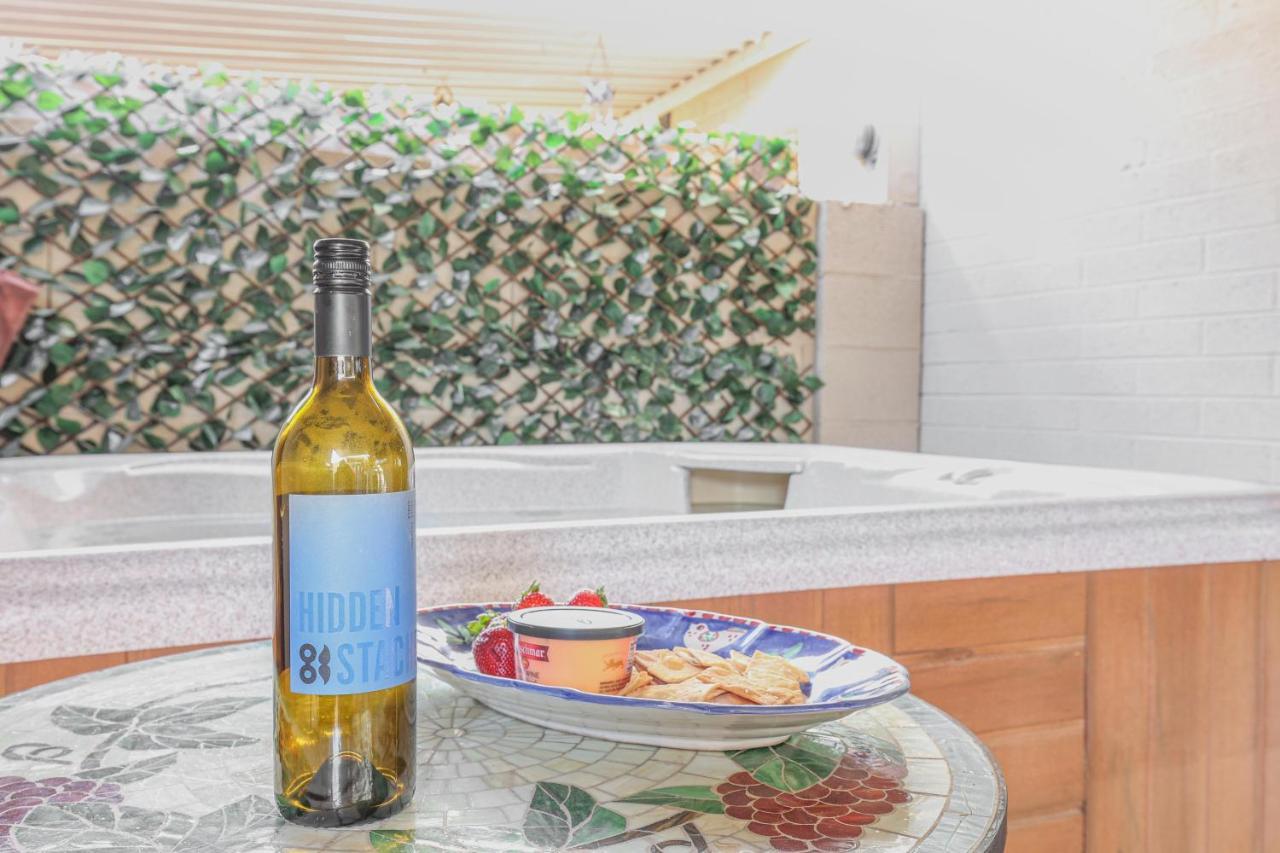 The Andalusian Fusion With Holiday home