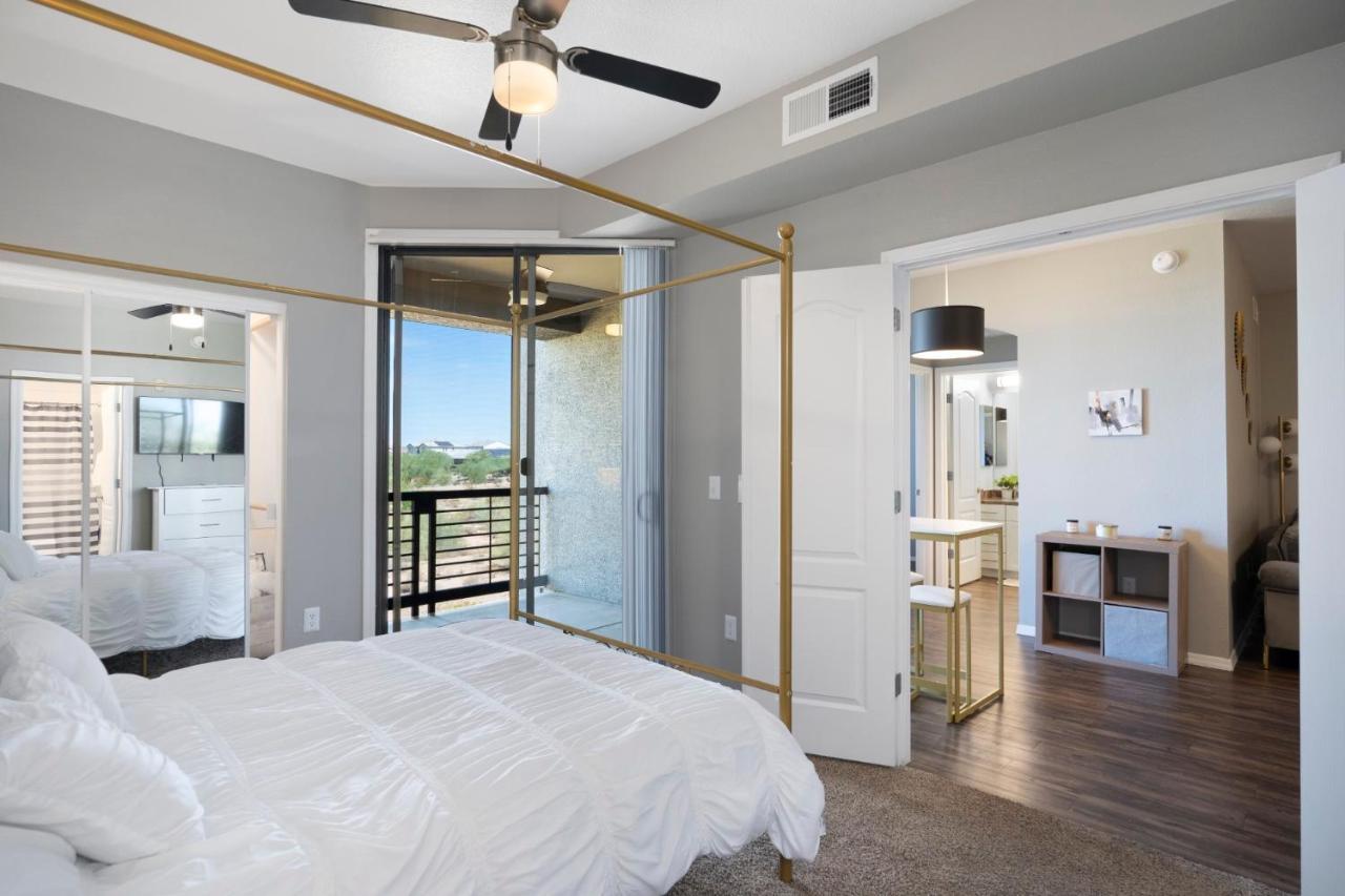 Luxury Mountain View 2br With Balcony Located In Apartment *
