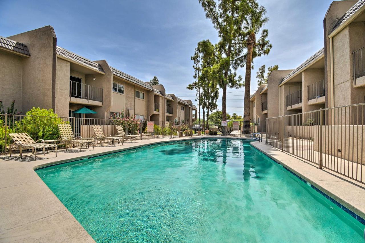 Sunny With 2 Year-round Pools! *