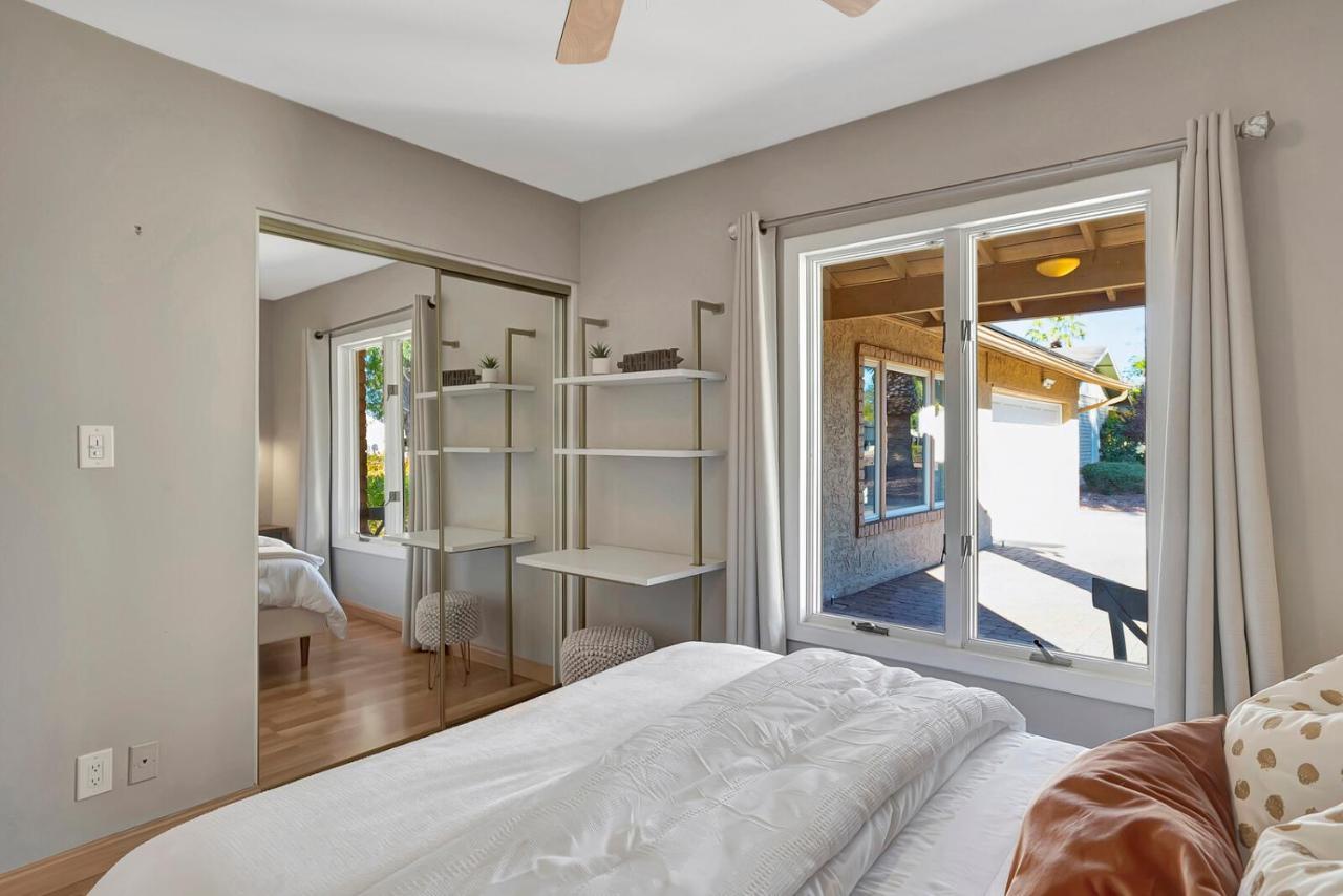 Villa Designer Oasis - Private Pool & Insta Getaway