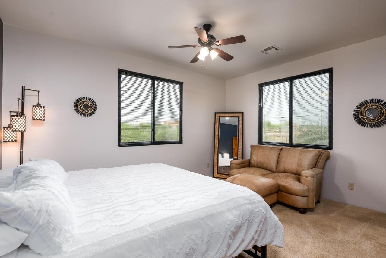 Four-bedroom House Holiday home Scottsdale