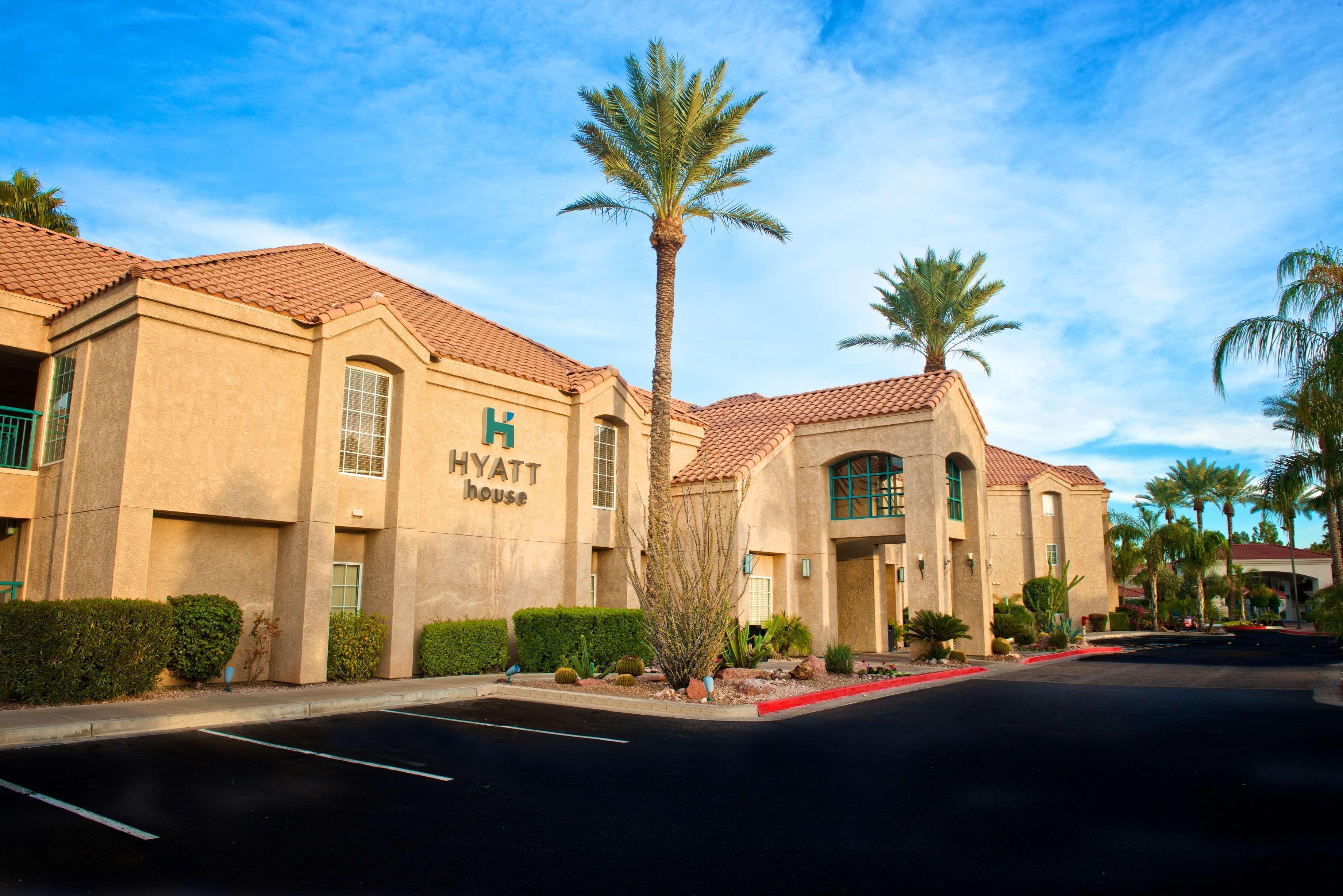Hyatt House Old Town Hotel