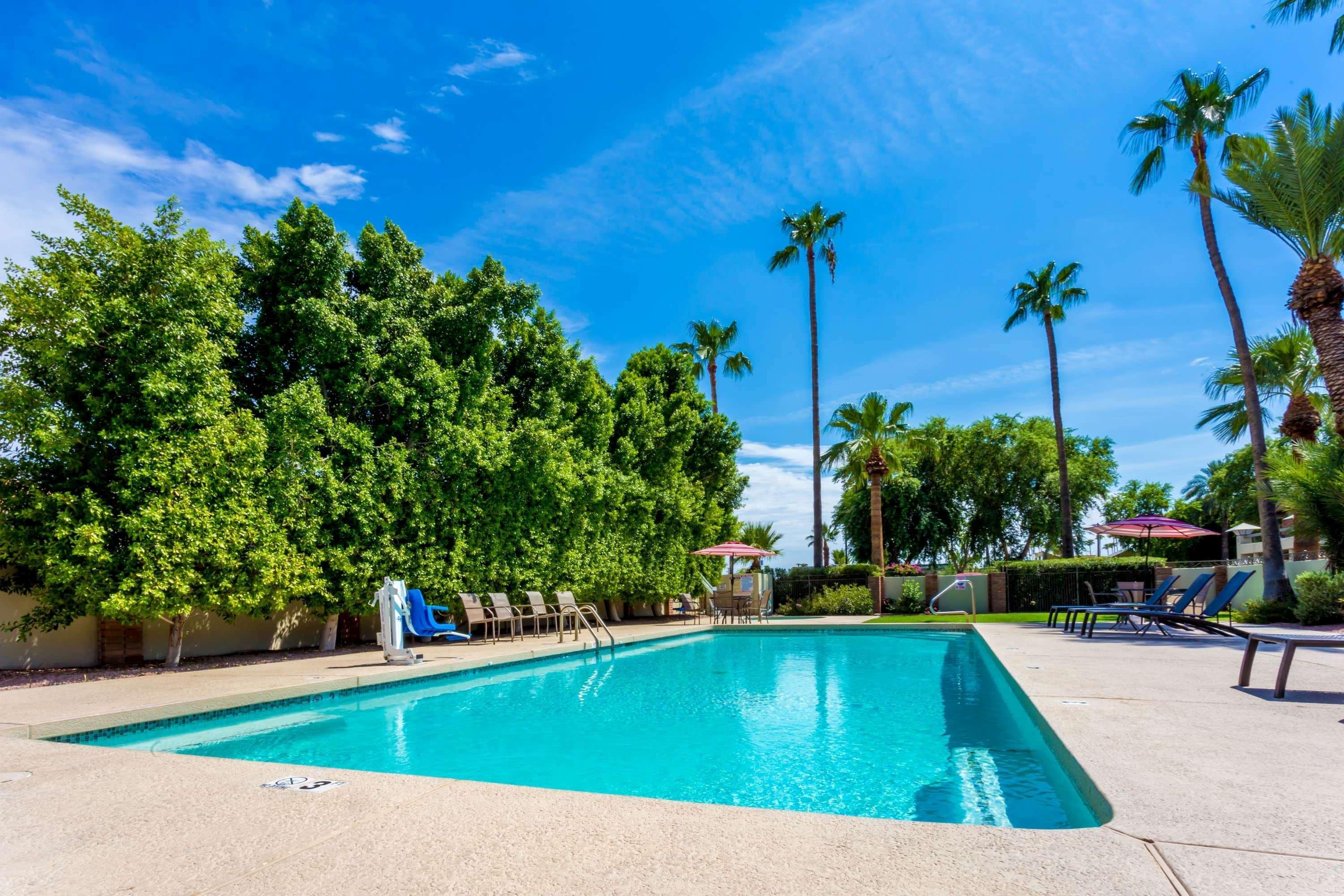 Howard Johnson By Wyndham Old Town Hotel Scottsdale