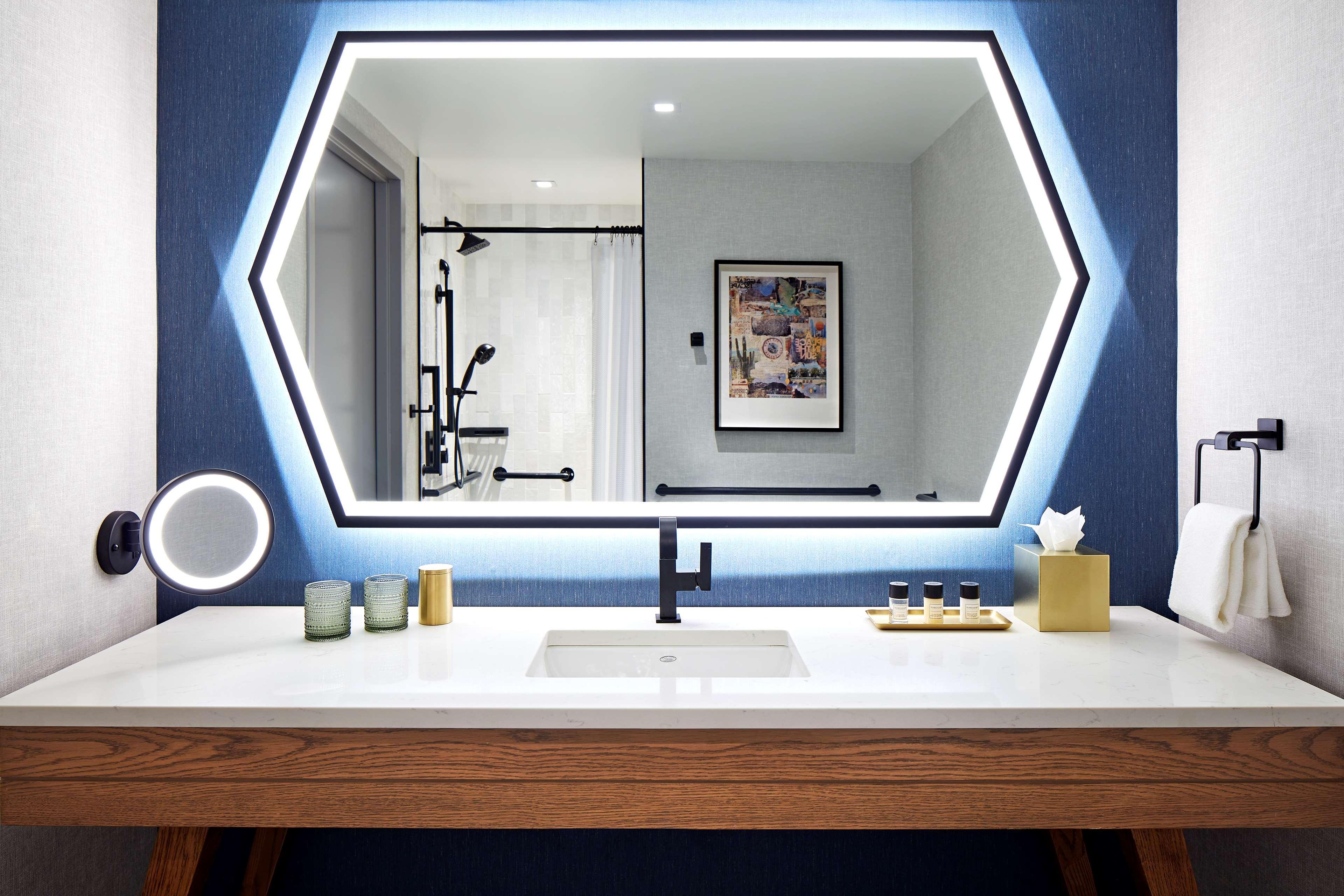 Senna House Scottsdale, Curio Collection By Hilton Scottsdale