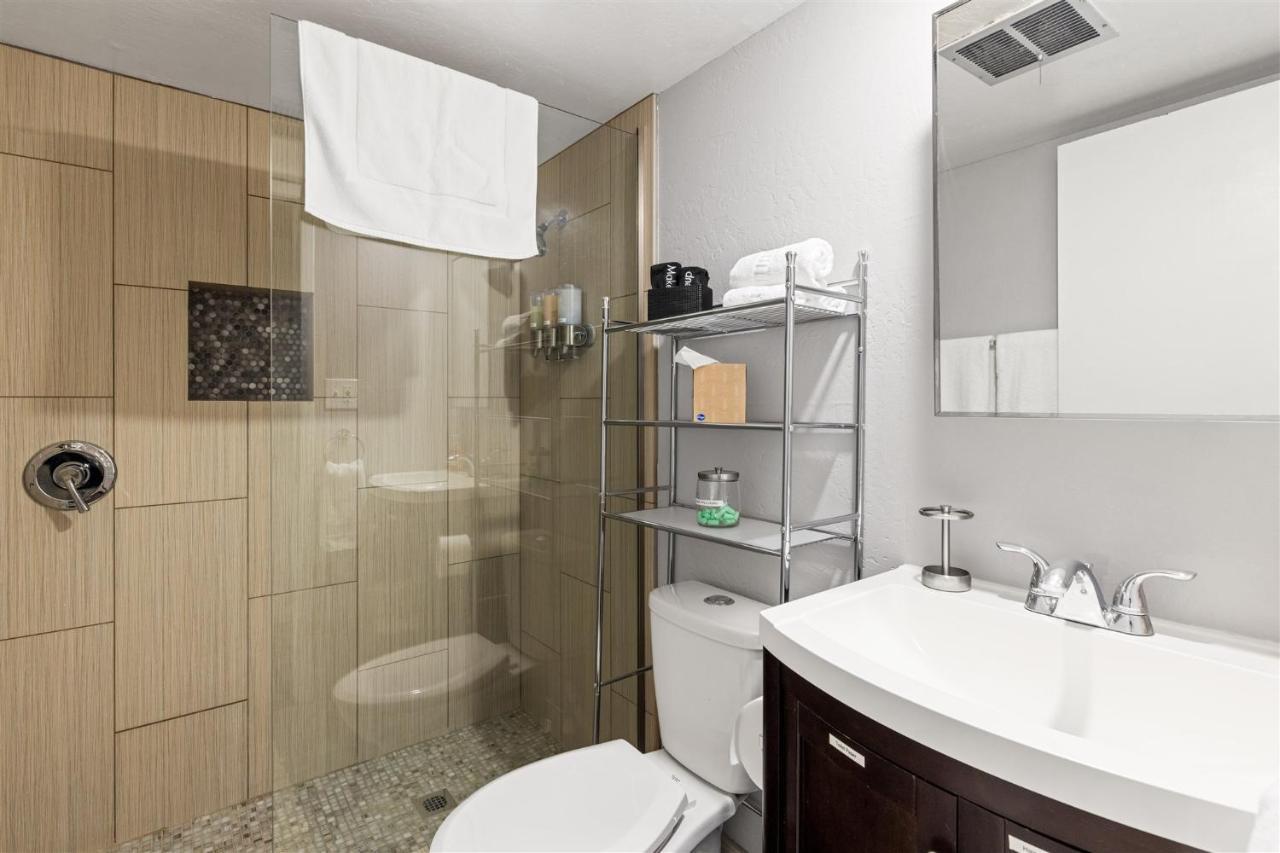 Nightlife & Shop Old Town - Unit Scottsdale