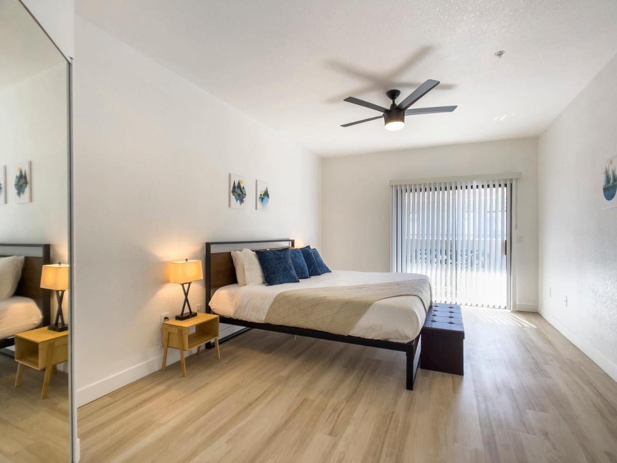 Golf Lover's Cozysuites Kierland Commons
