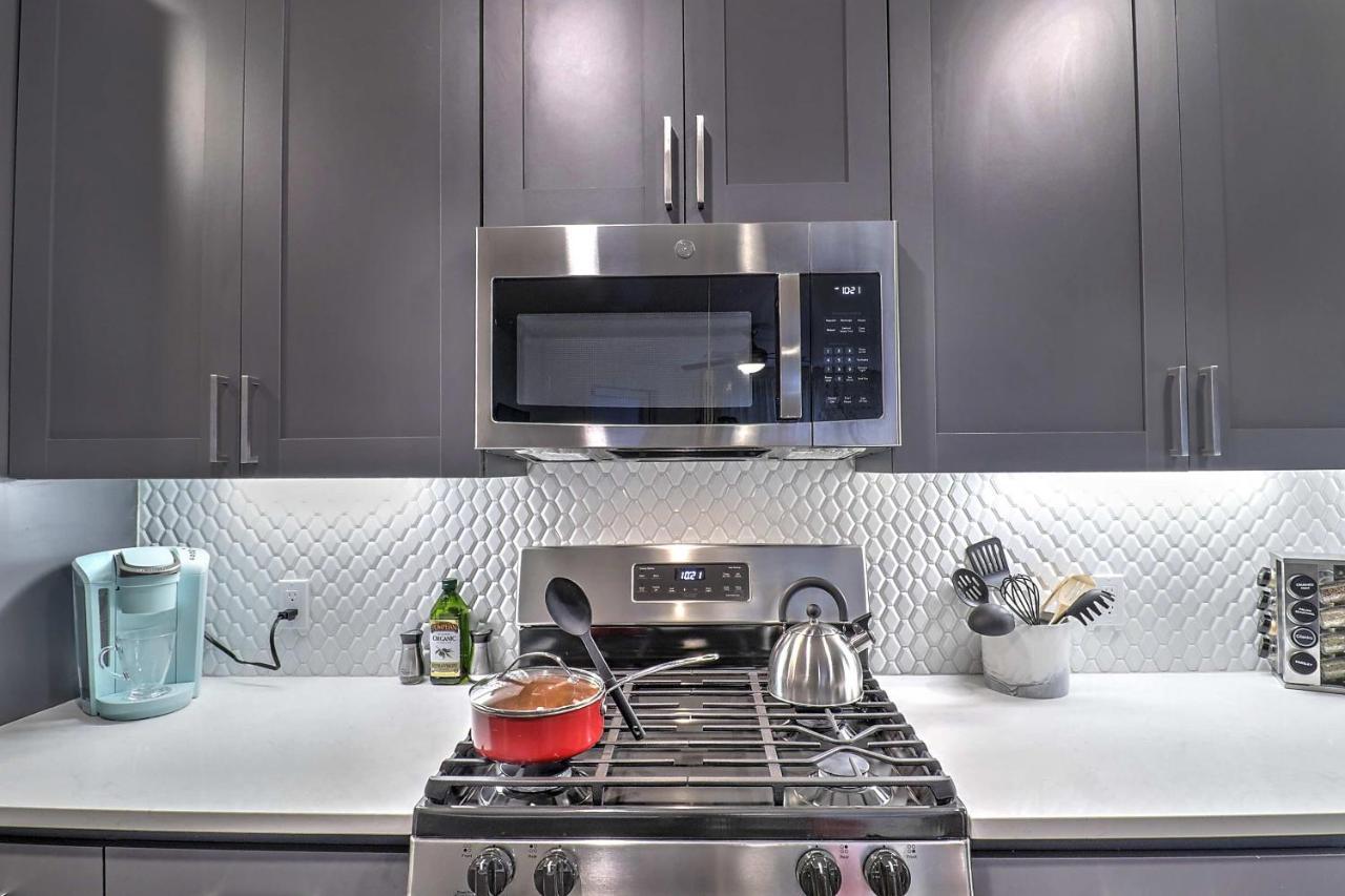 Exquisite Home-walk Score 81-shopping District-king Bed-parking -g3021 Scottsdale