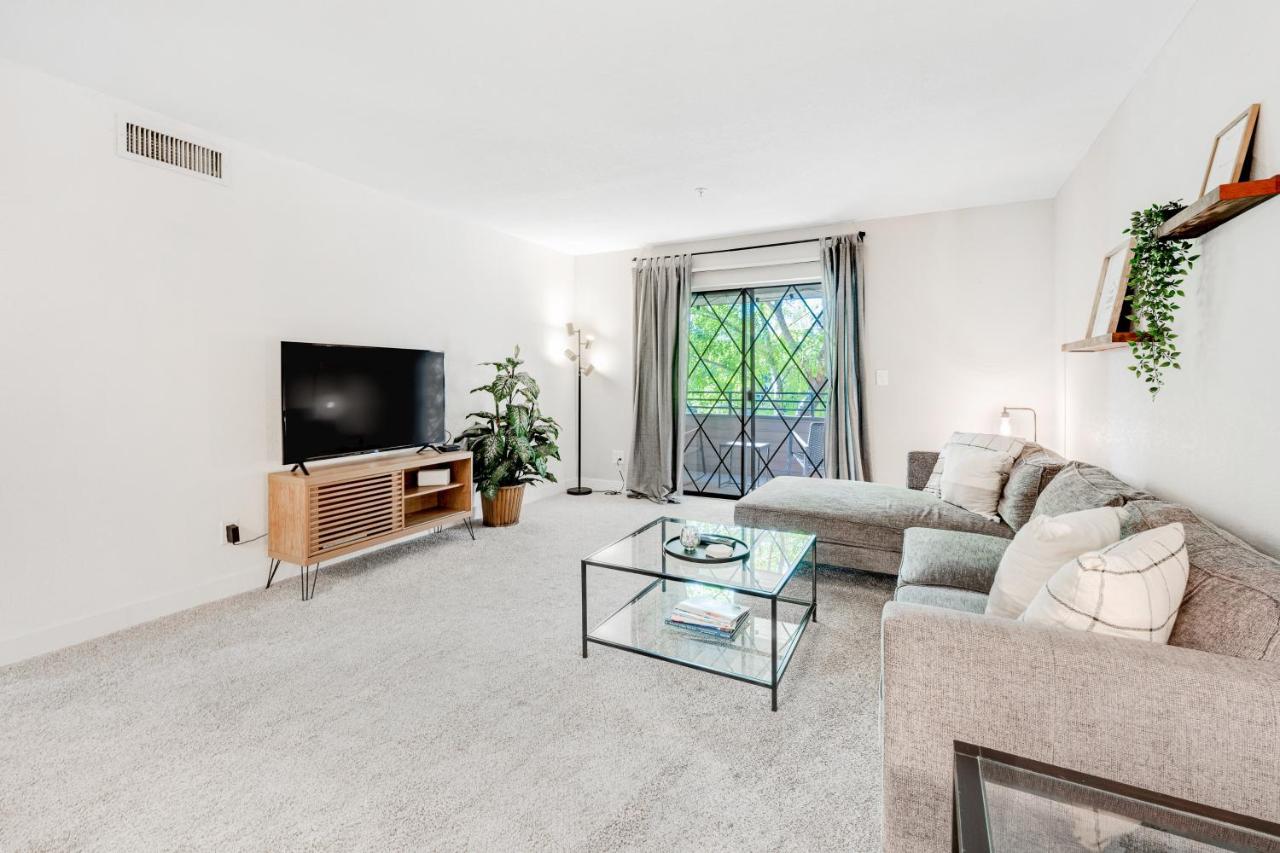 Apartment Springs *