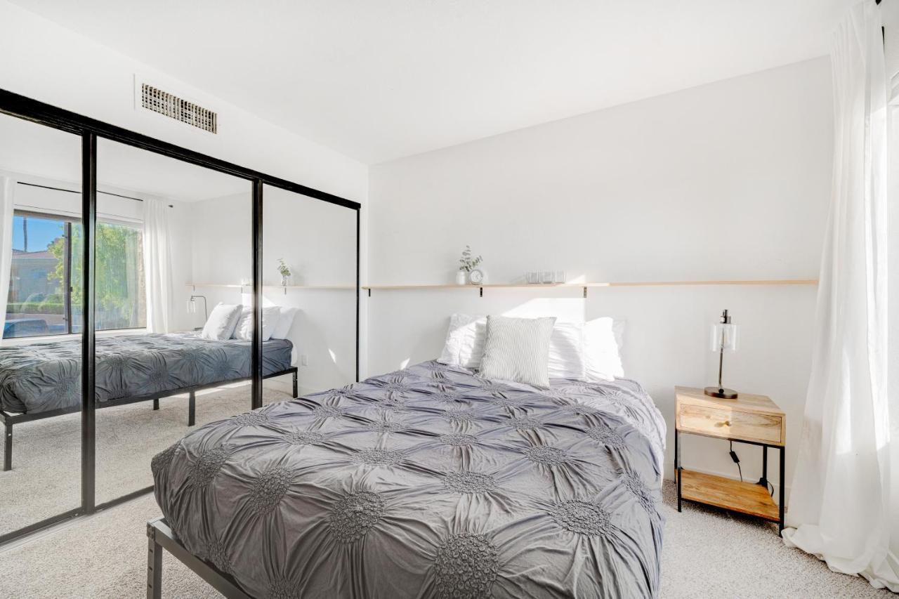 Springs Apartment Scottsdale