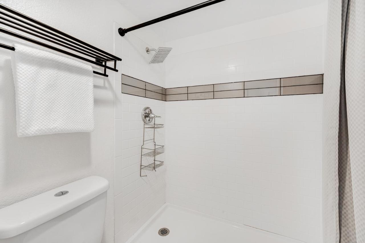 Apartment Springs *