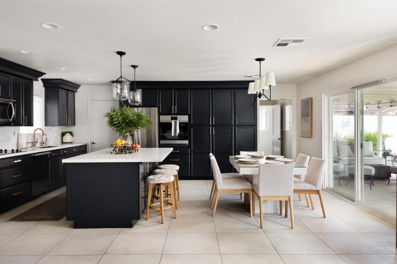 South W/ Chef's Kitchen & Golf Nearby!! *