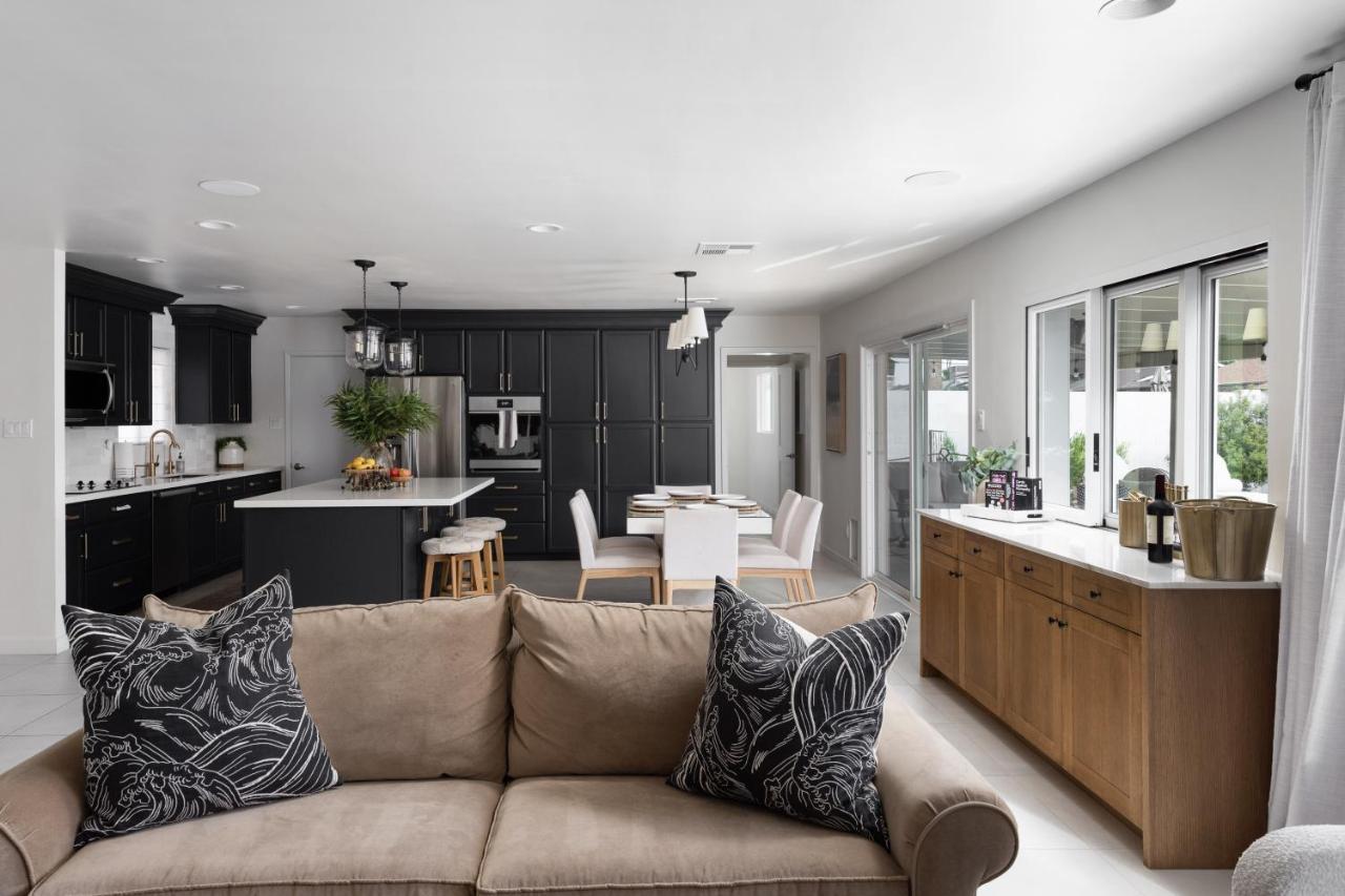 South W/ Chef's Kitchen & Golf Nearby!! * Scottsdale