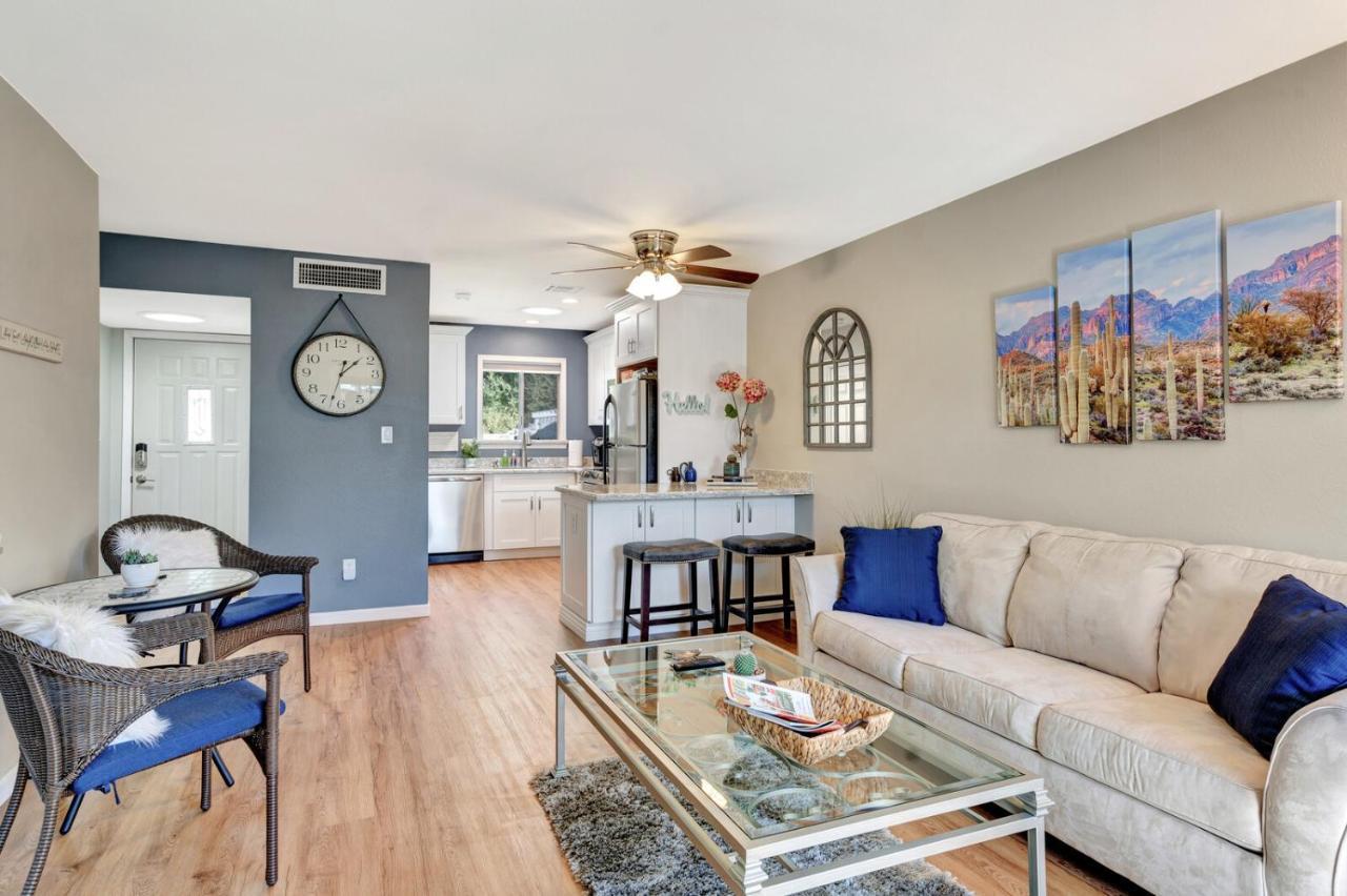 Renovated Quiet Single-story, Minutes To Old Town, Pool Outside The Door Apartment