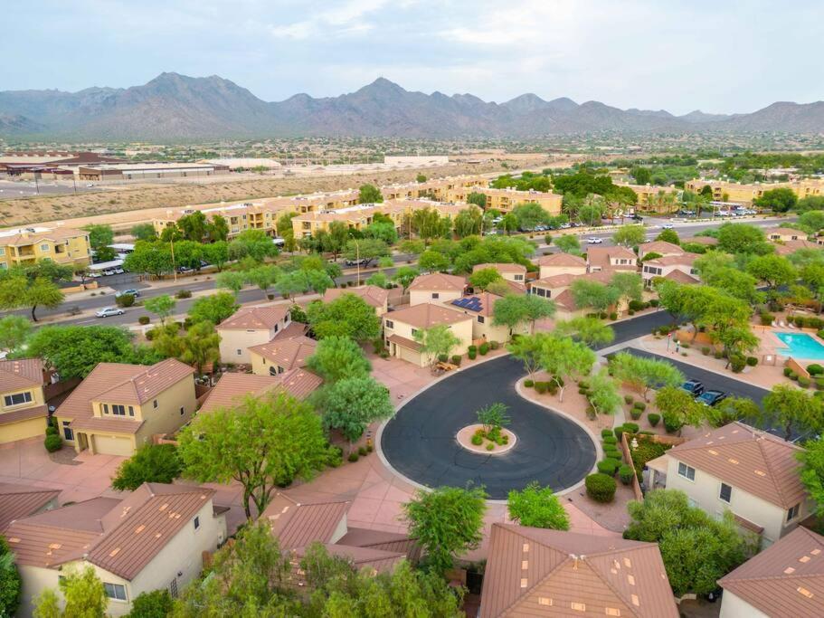 Westworld, Tpc Golf, Hiking In Your Backyard! *