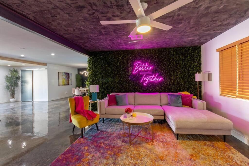Oasis By Club - New Holiday home Scottsdale