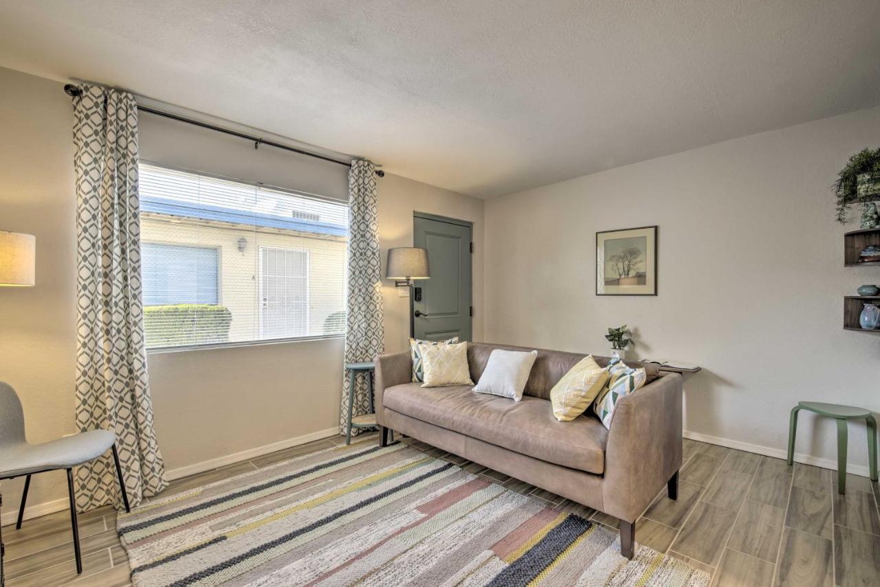 With Patio About 1 Mi To Old Town! Apartment