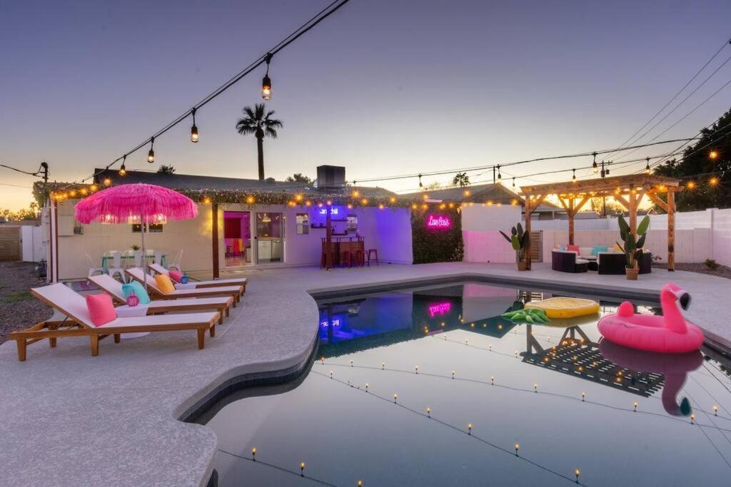 Oasis By Club - New * Scottsdale