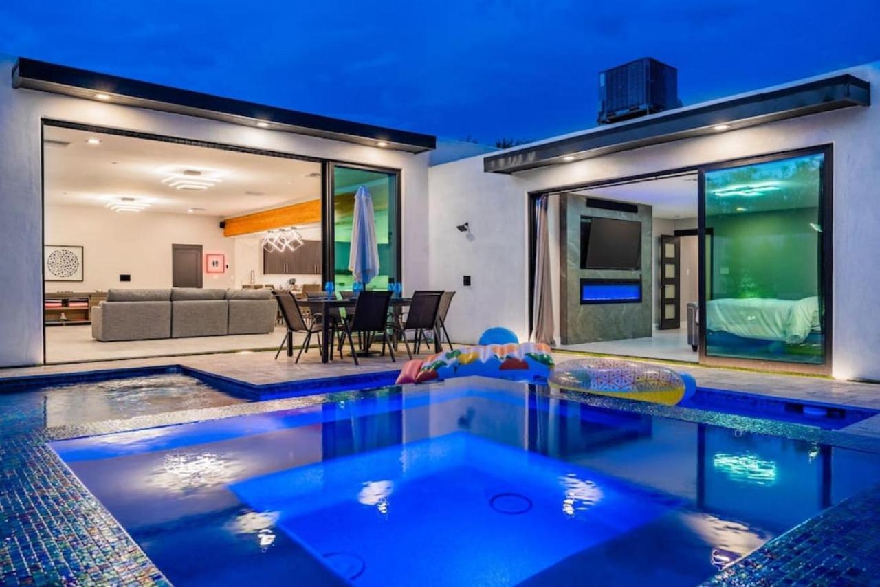 Luxury 5mins To Old Town W Pool Fire Pit And Bbq Scottsdale
