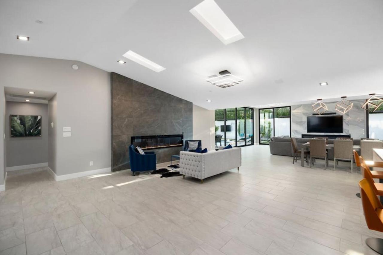 Villa Luxury 5mins To Old Town W Pool Fire Pit And Bbq Scottsdale