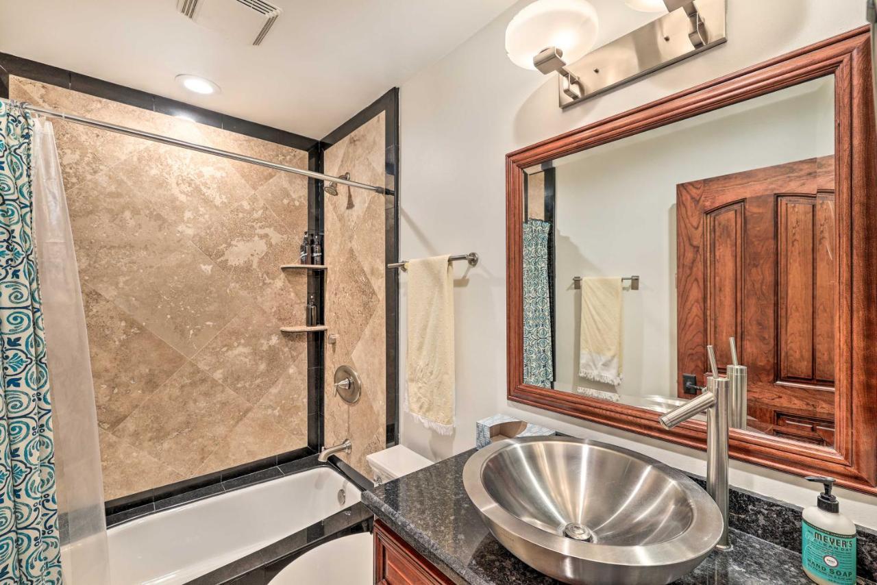 Townhouse With Pool Access! Holiday home *