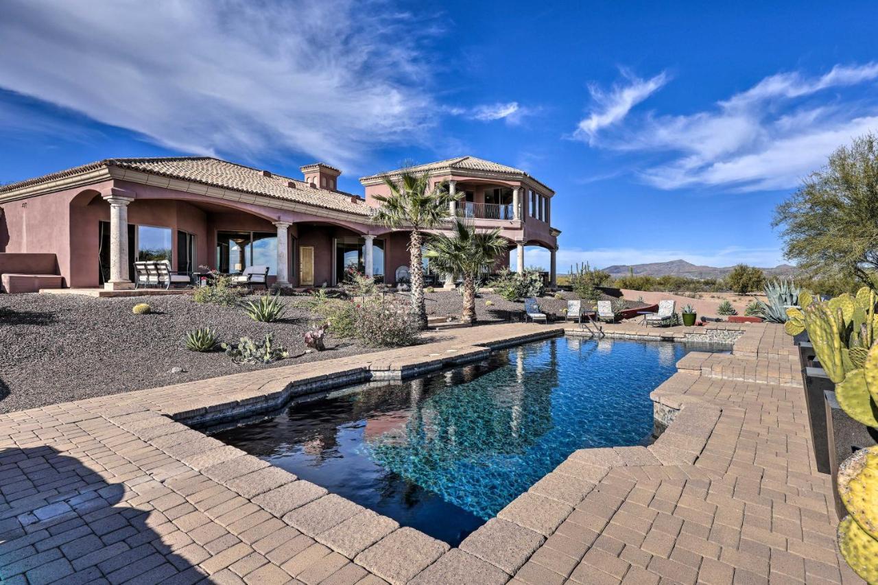Vacation Pool And Mountain Views!