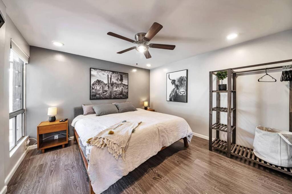 Walk To Old Town Apartment Scottsdale