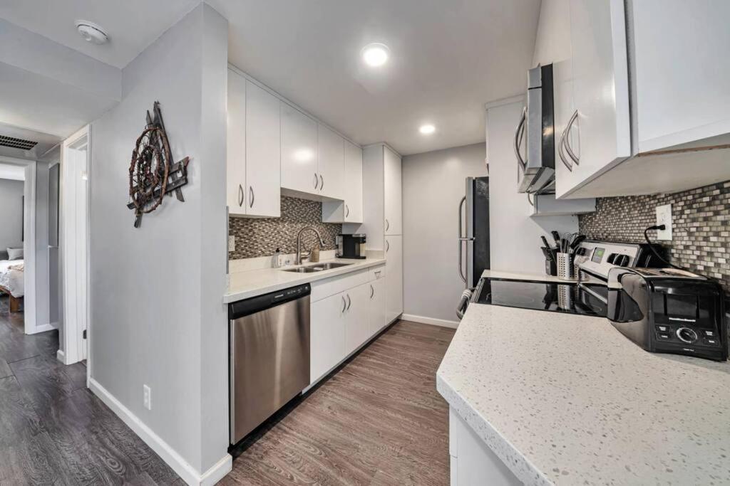 Walk To Old Town Apartment Scottsdale