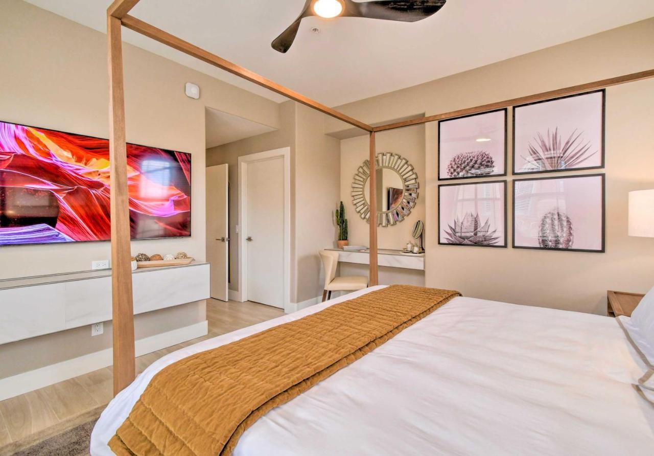 With Amenities Apartment Scottsdale