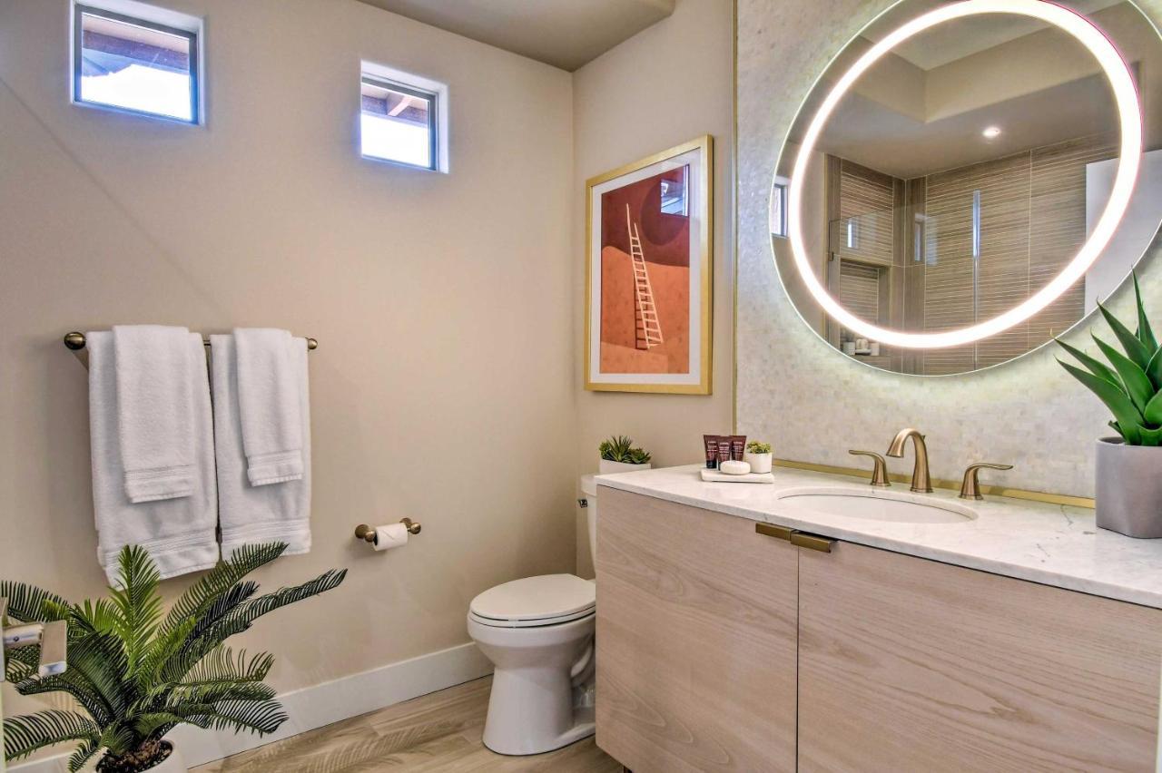 With Amenities Apartment *