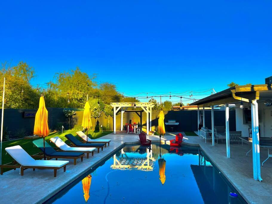 The Hidden Oasis - *