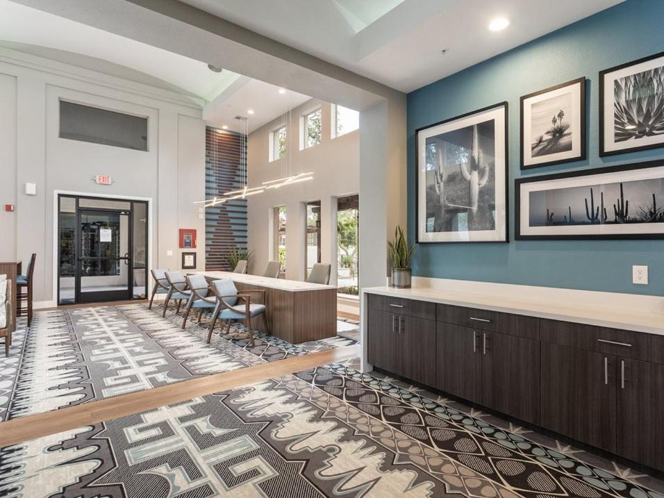 Pure 2 Bed N Mcdowell Mtn Ranch Gym Pool Apartment *