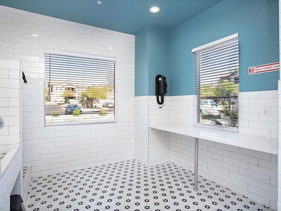 Apartment Pure 2 Bed N Mcdowell Mtn Ranch Gym Pool Scottsdale