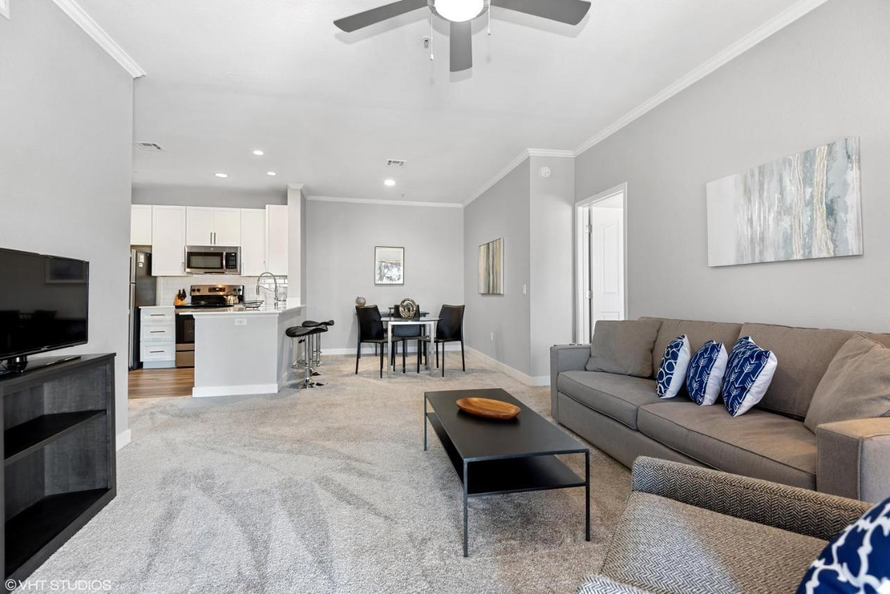 Apartment Pure 2 Bed N Mcdowell Mtn Ranch Gym Pool *