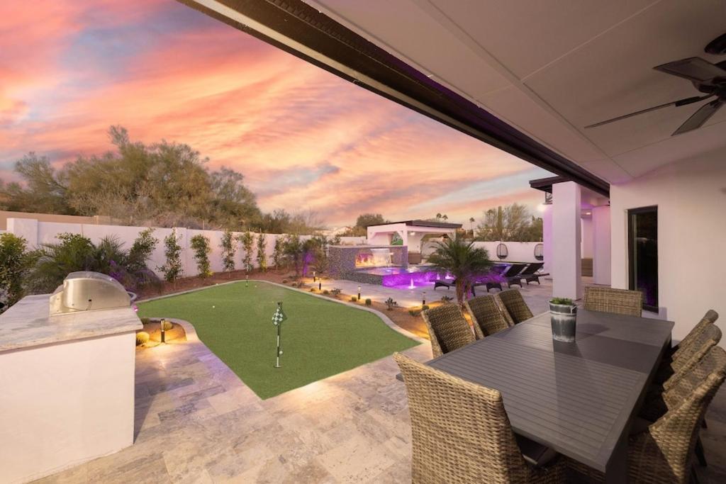 Hozho On Mountain View Scottsdale